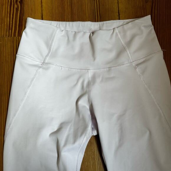 Apana light purple cropped criss cross calk leggings SIZE M - Picture 2 of 4